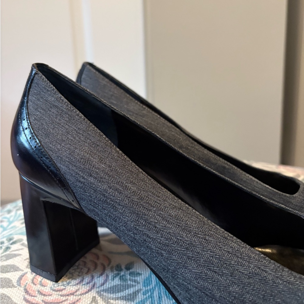 Bandolino Black and Denim Heels - Picture 3 of 7